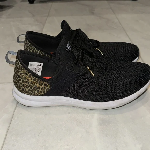 New Balance Leopard - Picture 1 of 6